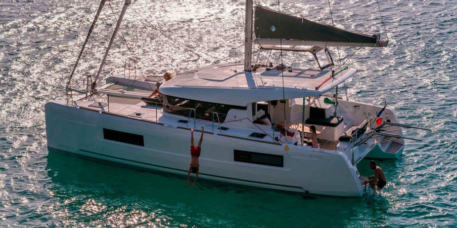 Lagoon 500 Chilli