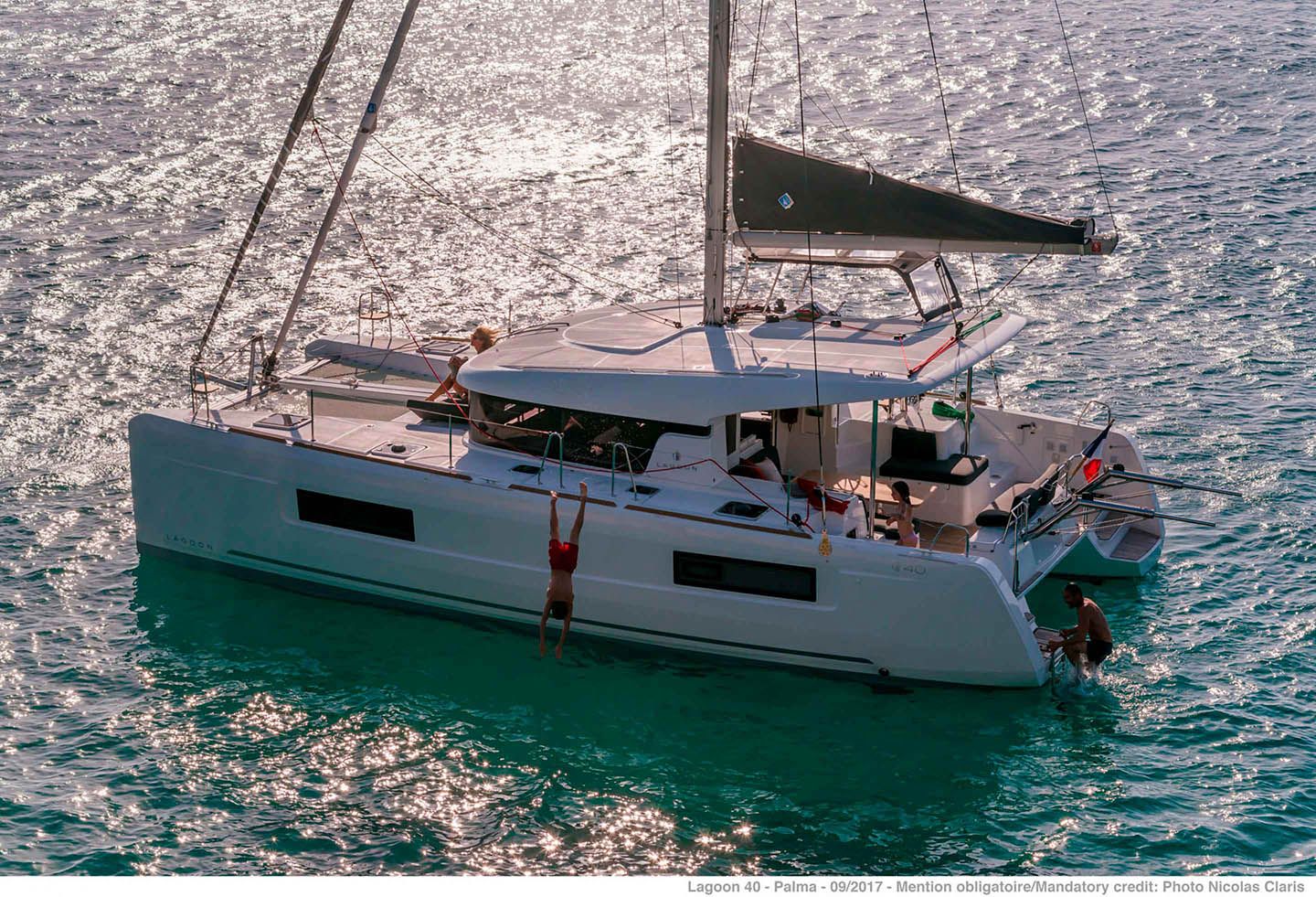 Lagoon 500 Chilli