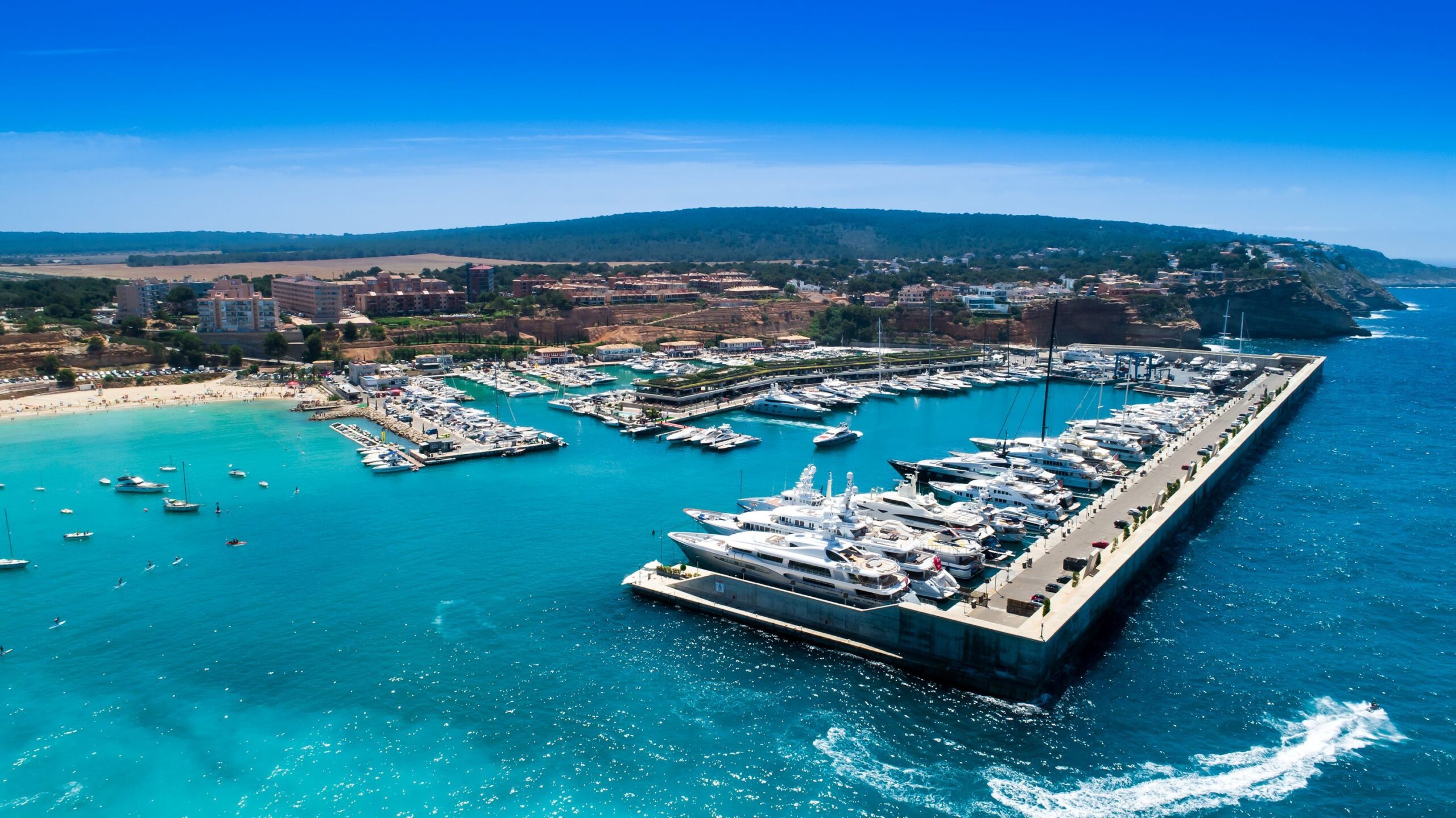 Port Adriano Length=13