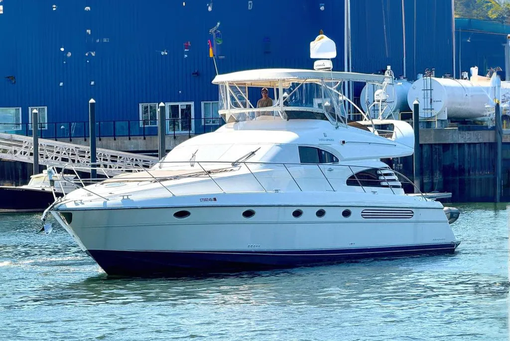 Fairline Squadron 55