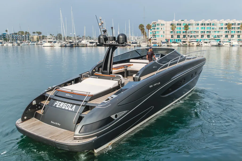 RIVA VIRTUS 63