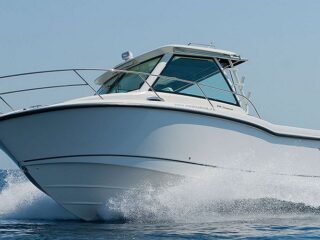 Boston-Whaler-285-Conquest-Gallery-Header-1